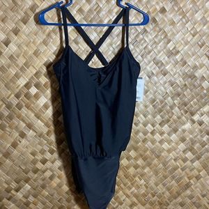 Athleta 32D 32DD Black Side Scrunch Tankini Bathing Swim Suit Top